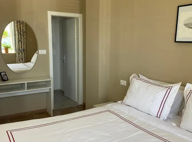 Leo Podgora (Split-Dalmatia)